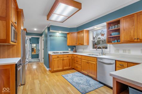 4123 N Riverside Drive Columbus IN 47203