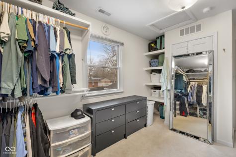 4123 N Riverside Drive Columbus IN 47203