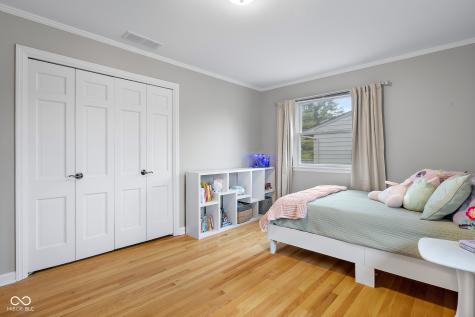 4123 N Riverside Drive Columbus IN 47203