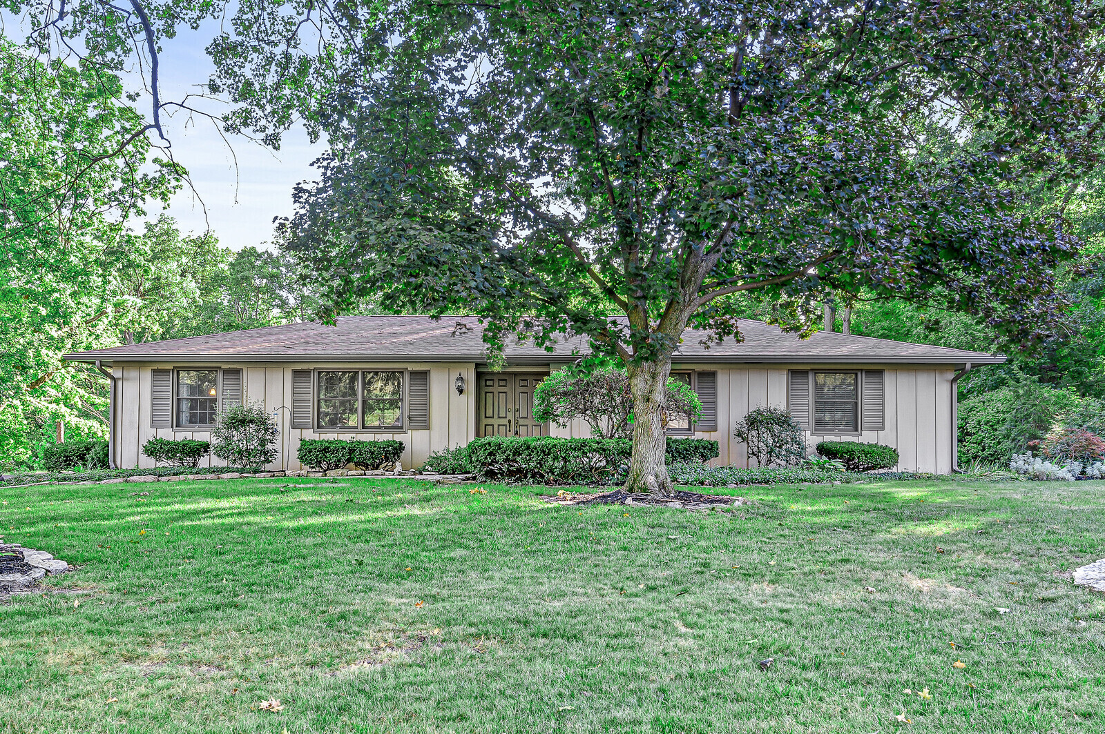 5206 E 76th Street Court Indianapolis IN 46250