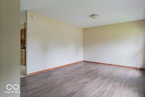 7433 Pullman Court Indianapolis IN 46256
