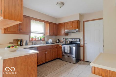 7433 Pullman Court Indianapolis IN 46256