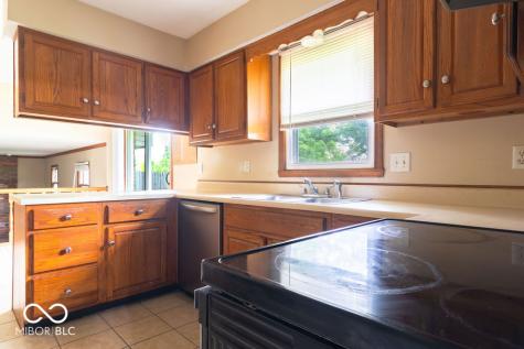 7433 Pullman Court Indianapolis IN 46256