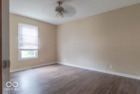 7433 Pullman Court Indianapolis IN 46256