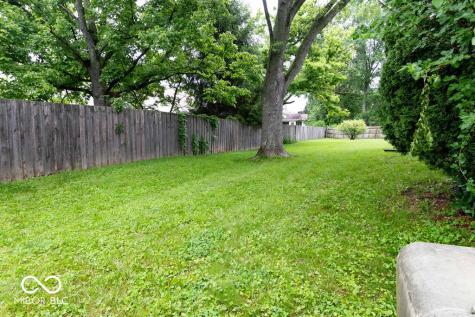 7433 Pullman Court Indianapolis IN 46256