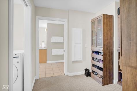 2202 Peartree Court Columbus IN 47201