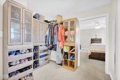 2202 Peartree Court Columbus IN 47201