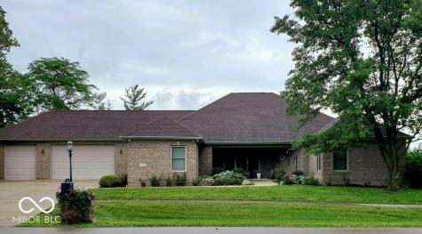 2202 Peartree Court Columbus IN 47201