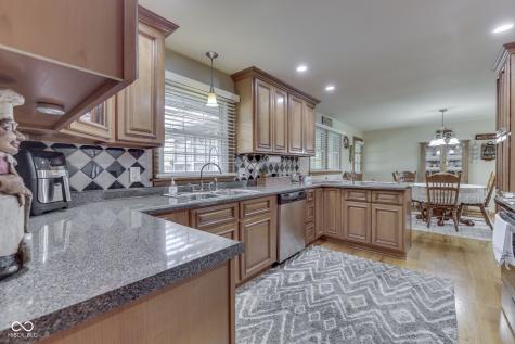 3342 Crescent Way Columbus IN 47203