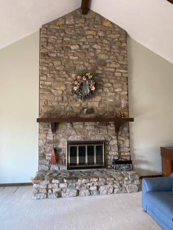1114 Foxglove Court Zionsville IN 46077
