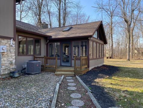 1114 Foxglove Court Zionsville IN 46077