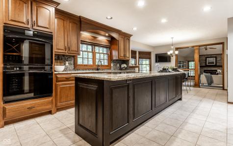 10987 Echo Spring Circle Indianapolis IN 46236