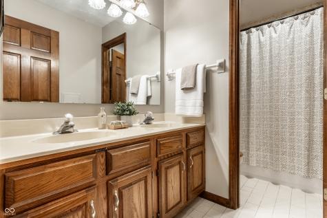 10987 Echo Spring Circle Indianapolis IN 46236