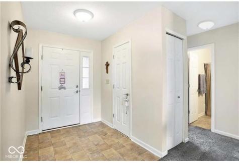 4561 Plowman Drive Indianapolis IN 46237