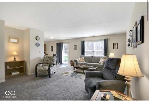 4561 Plowman Drive Indianapolis IN 46237