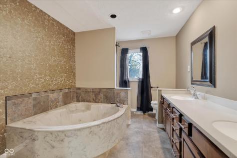 8333 Tequista Circle Indianapolis IN 46236