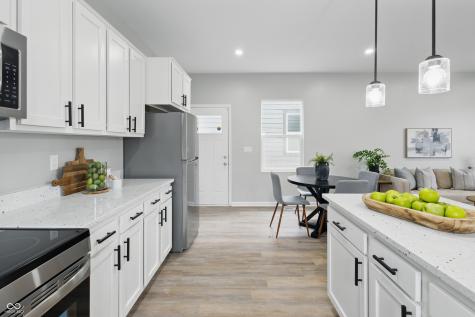 2352 Stuart Street Indianapolis IN 46218