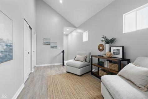 2352 Stuart Street Indianapolis IN 46218