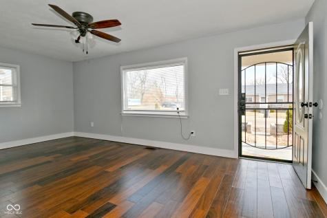 3310 N Wallace Avenue Indianapolis IN 46218