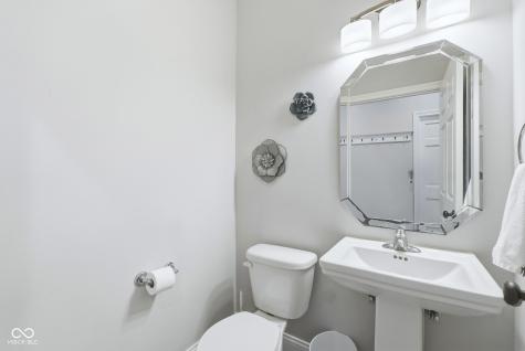 335 Concord Drive E Danville IN 46122