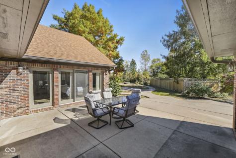 335 Concord Drive E Danville IN 46122