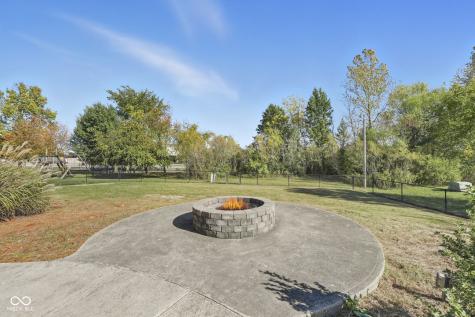 335 Concord Drive E Danville IN 46122