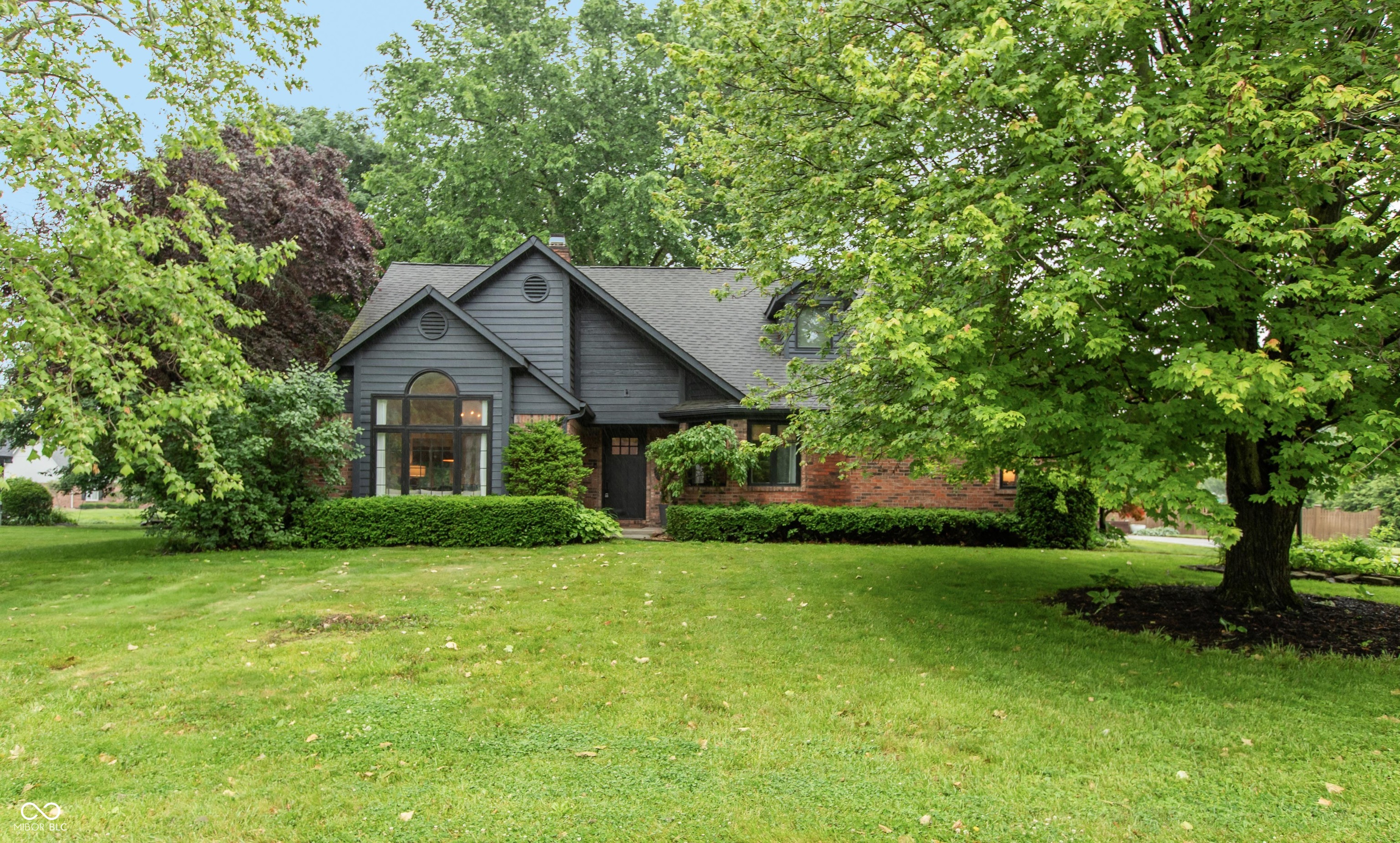 8140 Springwater Drive W Indianapolis IN 46256