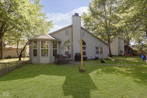 6493 Hunters Green Circle Indianapolis IN 46278
