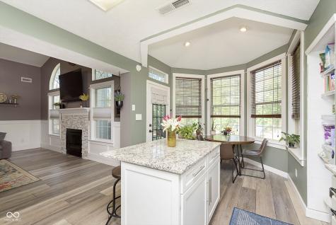 6493 Hunters Green Circle Indianapolis IN 46278