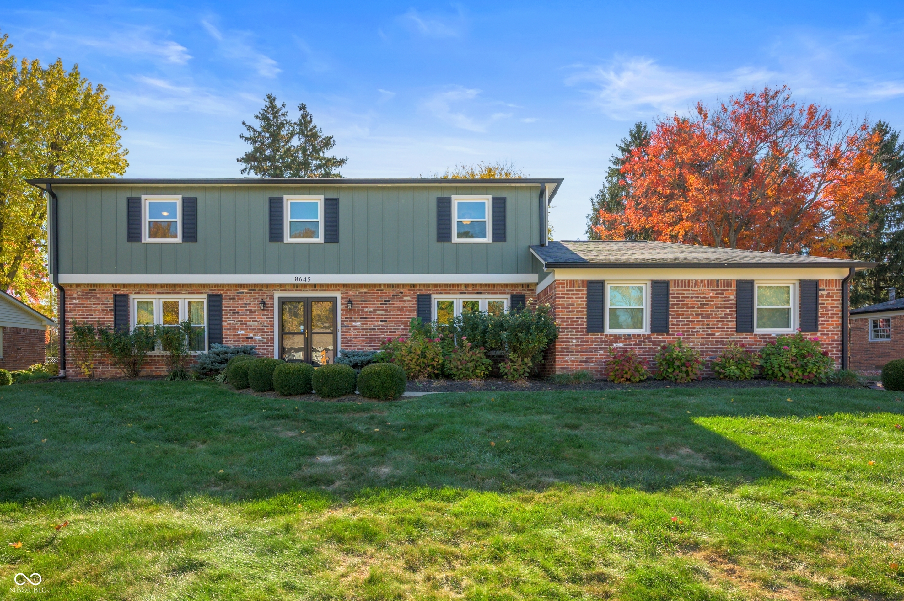 8645 Warrington Drive Indianapolis IN 46234