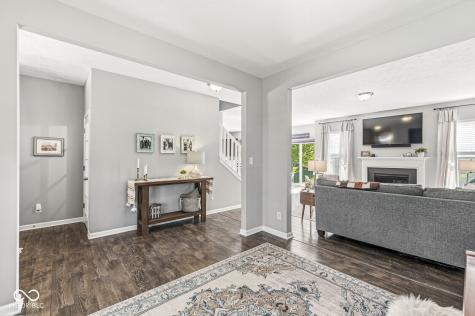 10143 Pepper Tree Lane Noblesville IN 46060