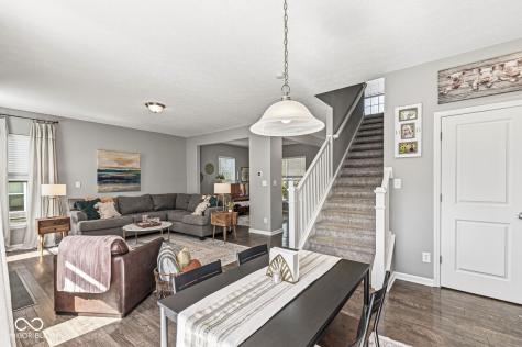 10143 Pepper Tree Lane Noblesville IN 46060