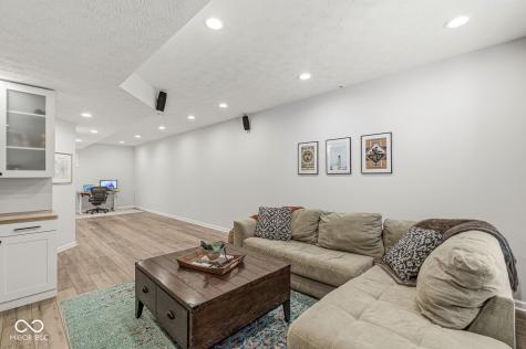 10143 Pepper Tree Lane Noblesville IN 46060