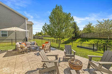 10143 Pepper Tree Lane Noblesville IN 46060