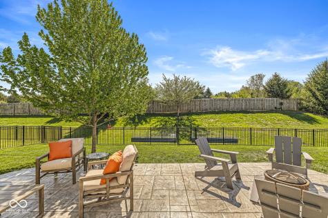 10143 Pepper Tree Lane Noblesville IN 46060