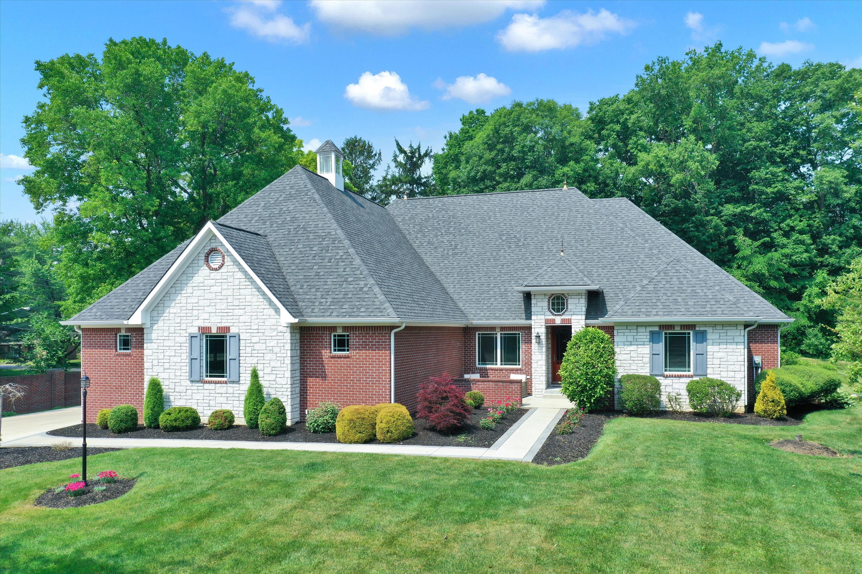 11620 Carriage Lane Carmel IN 46033