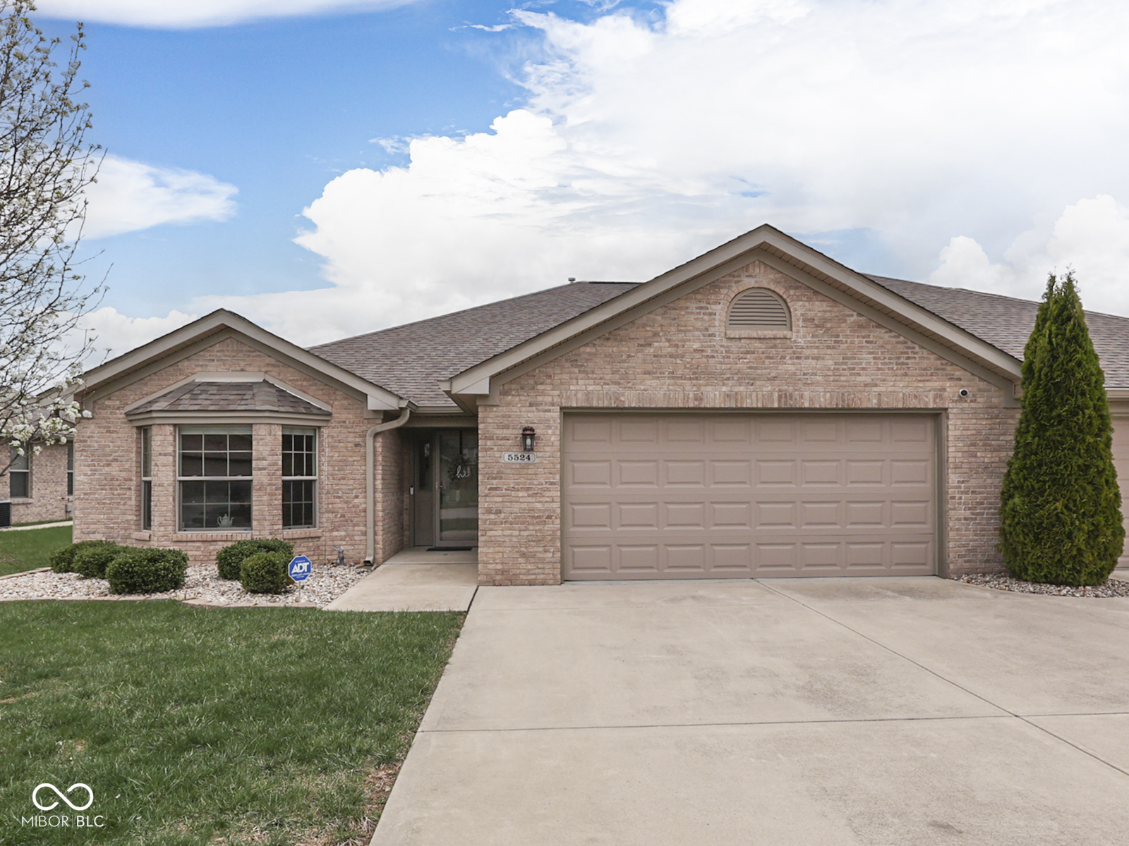 5524 Coventry Park Way Indianapolis IN 46237