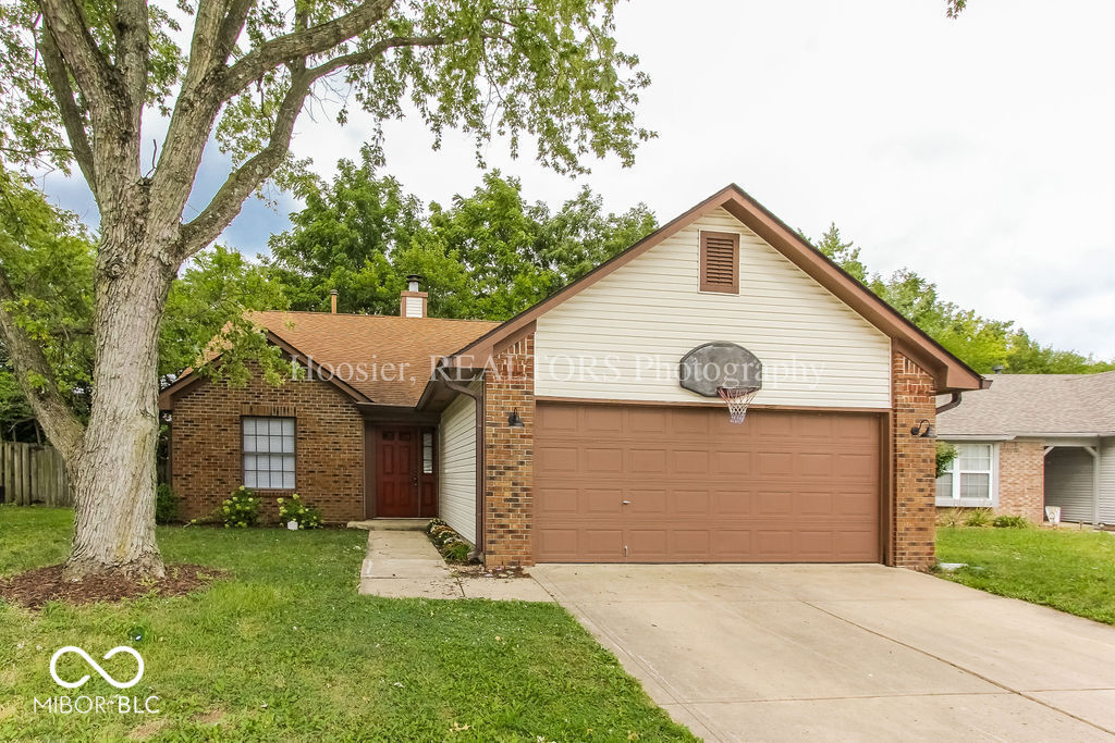 14610 Village Park E Drive Carmel IN 46033