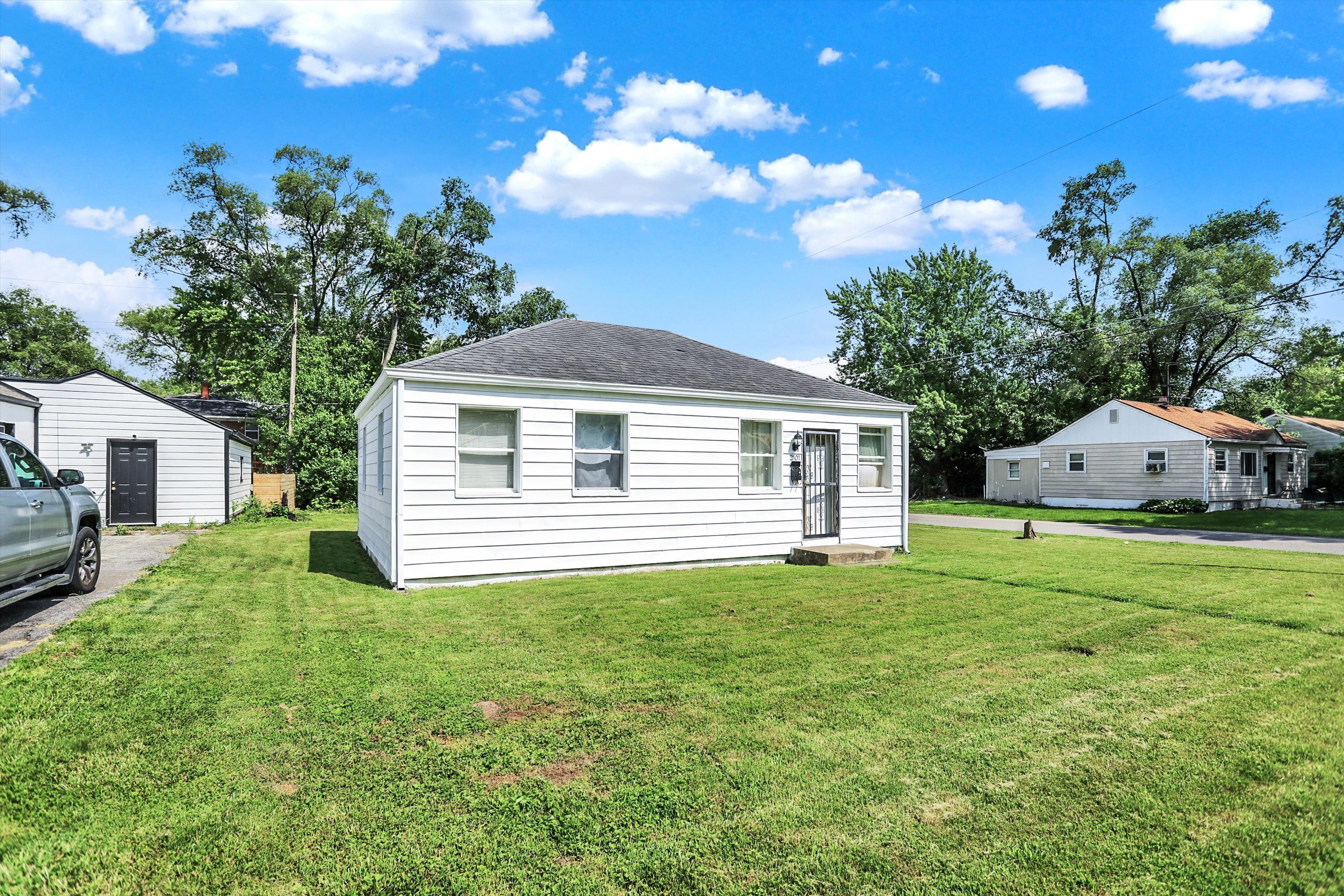 2101 Sharon Avenue Indianapolis IN 46222