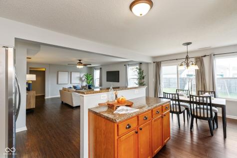 12476 Old Pond Road Noblesville IN 46060