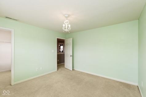 12476 Old Pond Road Noblesville IN 46060