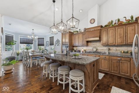 4295 Thompson Row Greenwood IN 46143