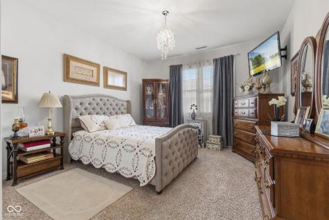 4295 Thompson Row Greenwood IN 46143