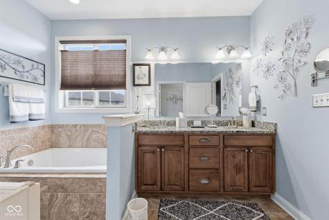 4295 Thompson Row Greenwood IN 46143