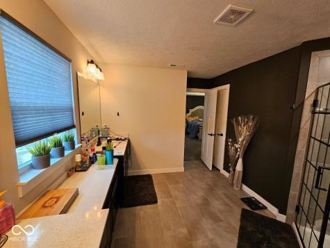 12889 Girvan Way Fishers IN 46037