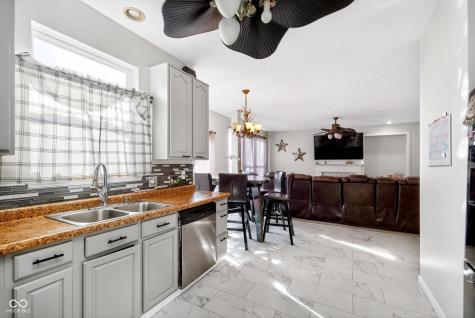 7835 Inishmore Way Indianapolis IN 46214