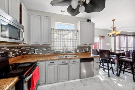7835 Inishmore Way Indianapolis IN 46214