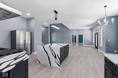 2101 N Wolf Cove Martinsville IN 46151