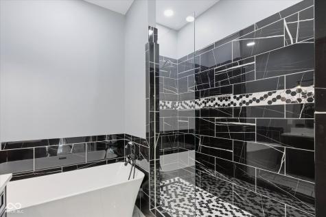 2101 N Wolf Cove Martinsville IN 46151