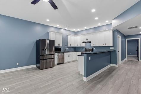 2101 N Wolf Cove Martinsville IN 46151